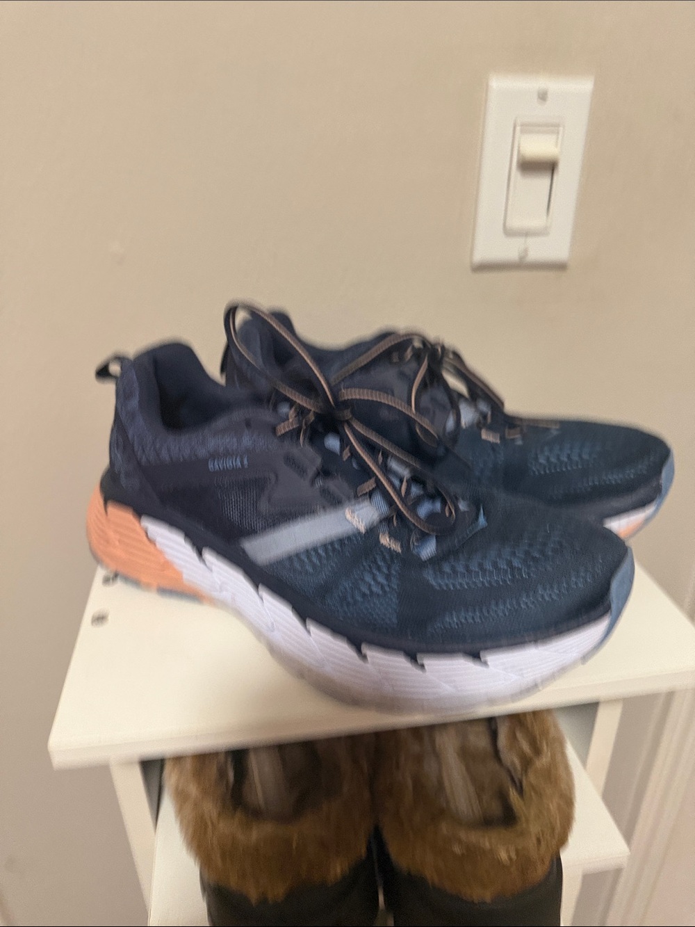 Hoka gaviota 2 shoes